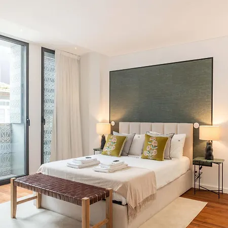 Liiiving In - The Prestige A Appartement *