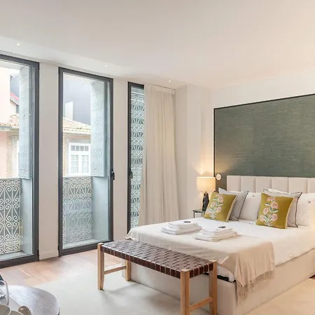 Liiiving In - The Prestige A * Oporto