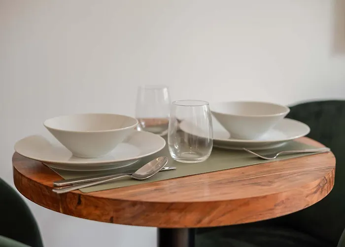 Liiiving In - The Prestige A * بورتو